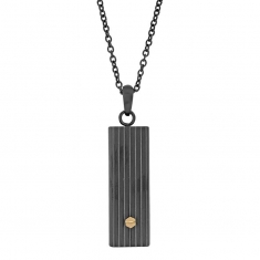 Collier acier noir forme rectangle striée orné d'un motif acier doré